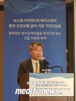 김윤준 교수