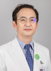 신승헌 신임 회장.