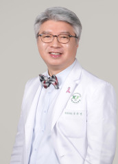 윤대성 암센터 원장.