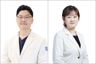 (왼쪽부터) 이용석, 정민진 교수.