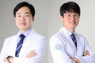 박장호, 이주갑 교수.
