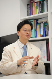 전홍진 교수.