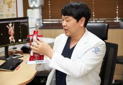 경희대병원 이식혈관외과 고현민 교수가 복부대동맥류의 위험성을 소개했다.