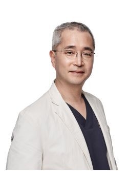 신용삼 교수