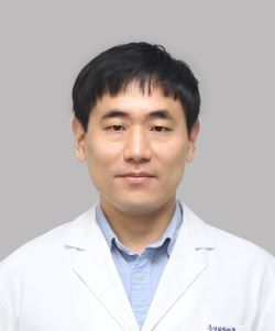 유일한 교수