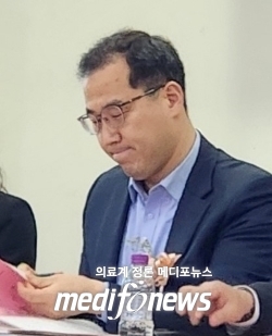 김택식 한국보건산업진흥원 고령친화서비스단 단장