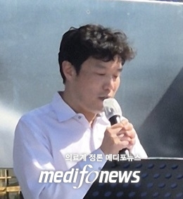 최창민 위원장